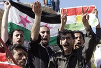 Syrští Kurdové dělají dlouhodobě problémy na hranicích Sýrie s Tureckem.
