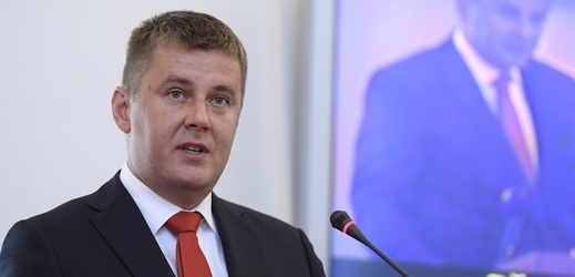 Ministr zahraničí Tomáš Petříček (ČSSD) připomněl, že vztahy Česka a Kosova jsou korektní.