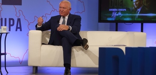 Moderátor pořadu Jaromír Soukup a místopředseda hnutí ANO Jaroslav Faltýnek.