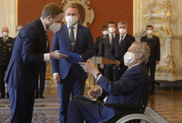 Prezident Miloš Zeman jmenuje nového ministra zahraničí Jakuba Kulhánka (ČSSD).