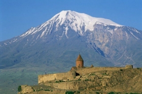 Hora Ararat z arménské strany.