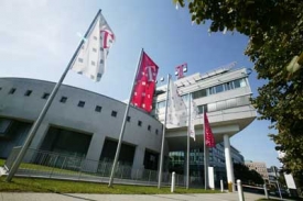 Deutsche Telekom (patří mu i značka T-Mobile), snížuje reklamní výdaje