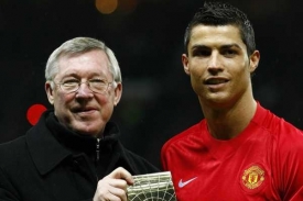 Kouč Manchesteru United Alex Ferguson (vlevo) s Cristianem Ronaldem.
