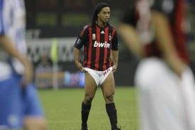 Brazilský fotbalista Ronaldinho se trestného činu nedopustil.