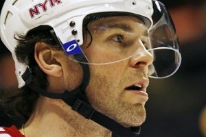Jaromír Jágr ještě s hlemou, v níž působil v NHL.