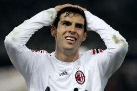 Jak dlouho ještě bude Kaká oblékat dres AC Milán?