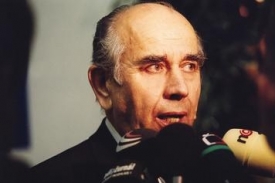 Senátor Josef Kalbáč