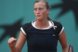 Petra Kvitová bude zápas dohrávat v úterý.