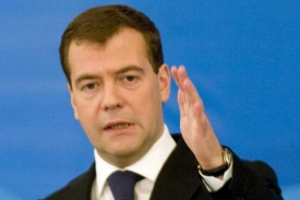 Prezident Medveděv varuje před rasismem.