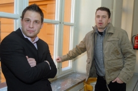 Tomáš Mrázek (vlevo) a Zdeněk Houšť před vynesením verdiktu.