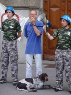 Ředitel Greenpeace Jiří Tutter přiznal korektní přístup armády.