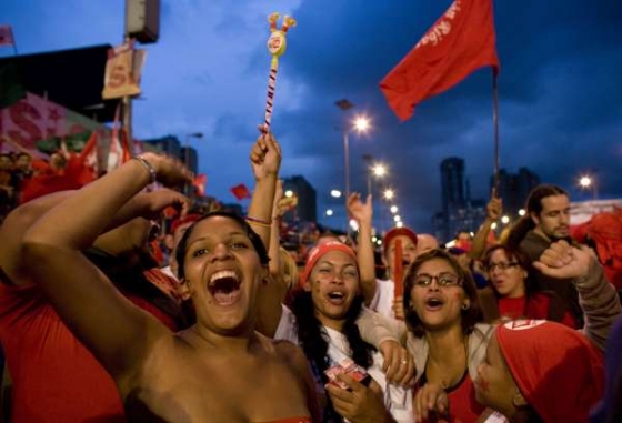 Chávezovi příznivci na ulicích hlavního města 12. února 2009.