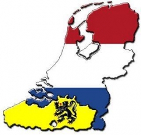 Vlámský lev (dole) jako nový barevný doplněk nizozemské trikolóry?