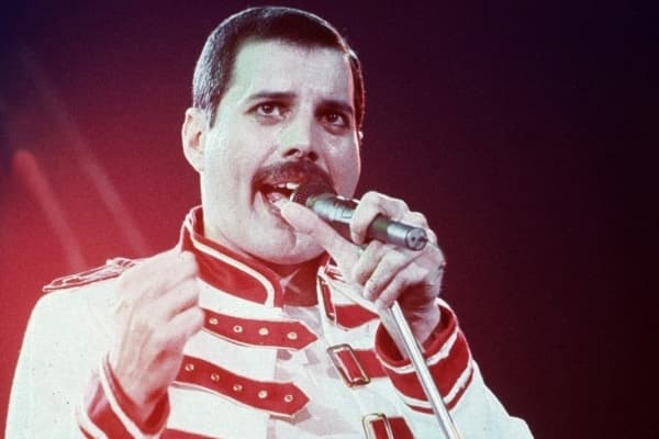 Freddie Mercury.