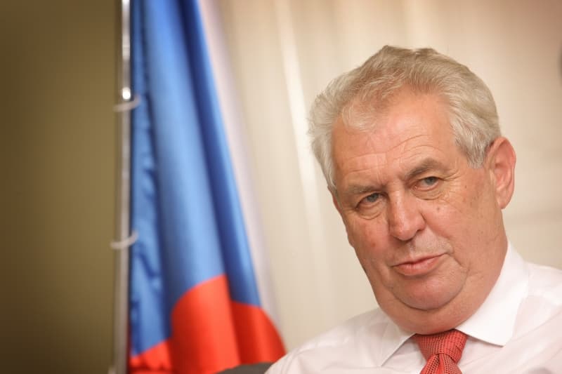 Prezident Miloš Zeman tvrdil Američanům, že místo piva pijí špinavou břečku.