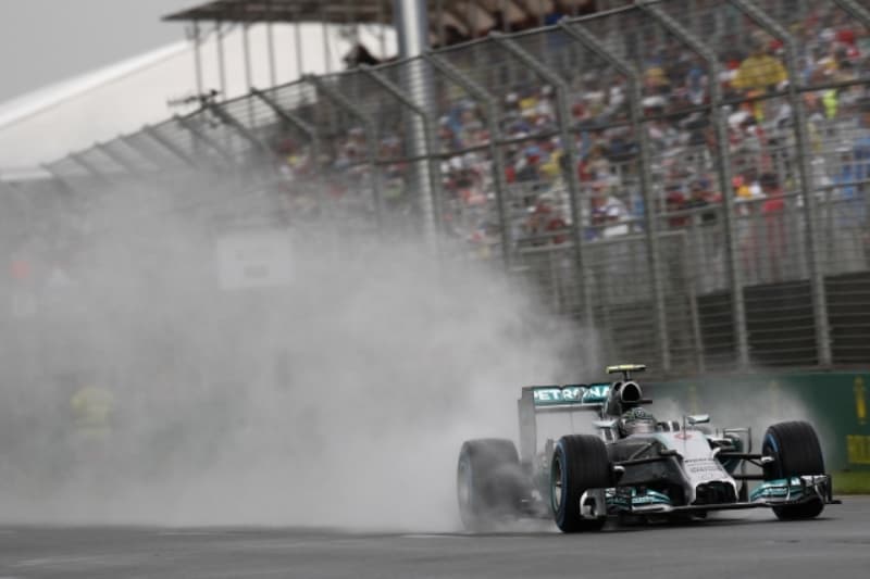 Velkou cenu Austrálie vyhrál Nico Rosberg ze stáje Mercedes.