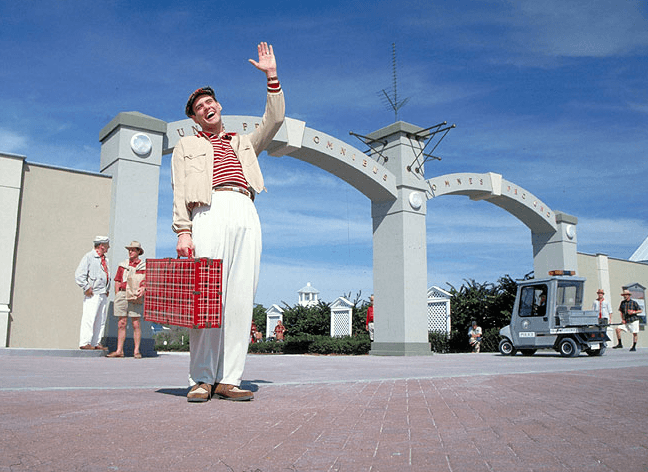 Někteří lidé jsou přesvědčeni, že jejich život je televizní show a sleduje je celý svět, jako je tomu ve filmu Truman Show (na snímku).