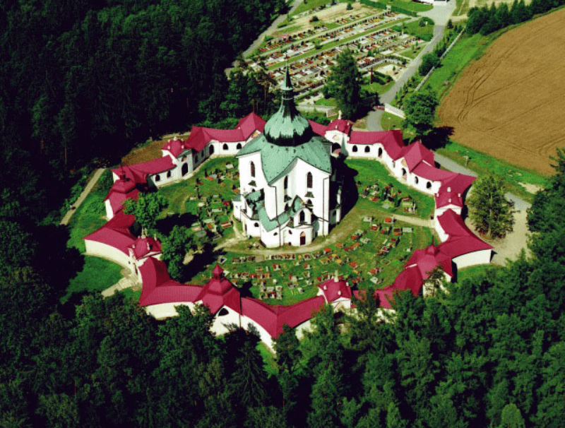 Kostel sv. Jana Nepomuckého na Zelené hoře.