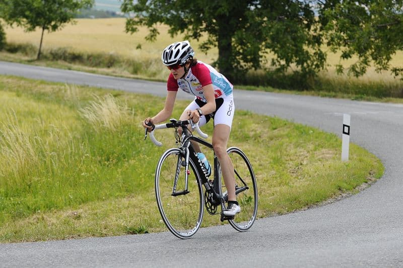 Martina Sáblíková proměnila další start v závodě silniční cyklistiky ve svou velkou exhibici.