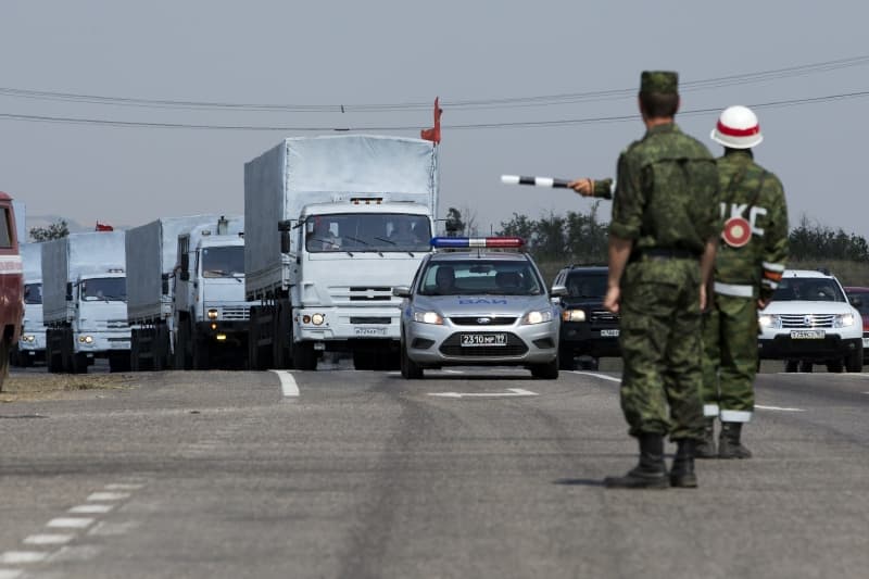 Ruský humanitární konvoj už je v bezprostřední blízkosti ukrajinské hranice.