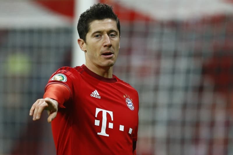 Polský kanonýr Robert Lewandowski.