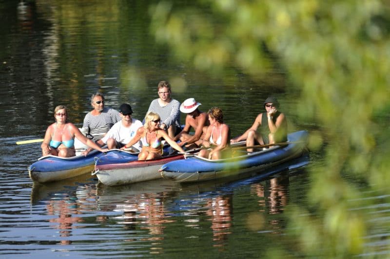 Oblíbené české řeky jsou splavné, na minimu je pouze Sázava.