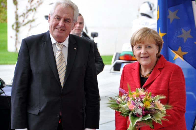 Miloš Zeman (vlevo) a Angela Merkelová.