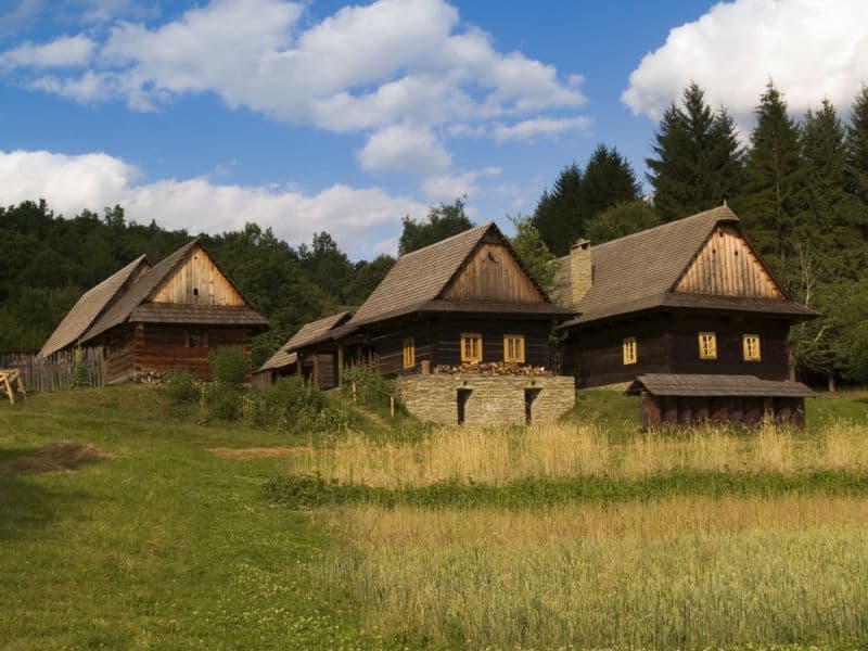 Valašské muzeum v přírodě v Rožnově pod Radhoštěm.