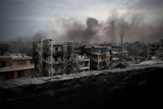 Ruské nálety na druhé největší syrské město Aleppo vyvolaly kritiku.