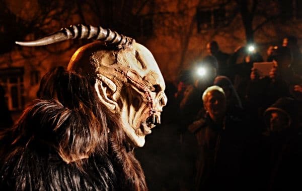 V západočeském Sokolově bude průvod strašidelných čertů Krampus.