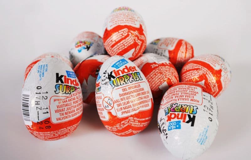 Kinder vajíčka.