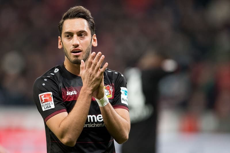 Turecký fotbalista Hakan Calhanoglu.