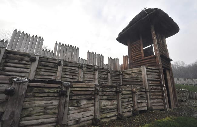 Archeopark v Chotěbuzi u Českého Těšína.