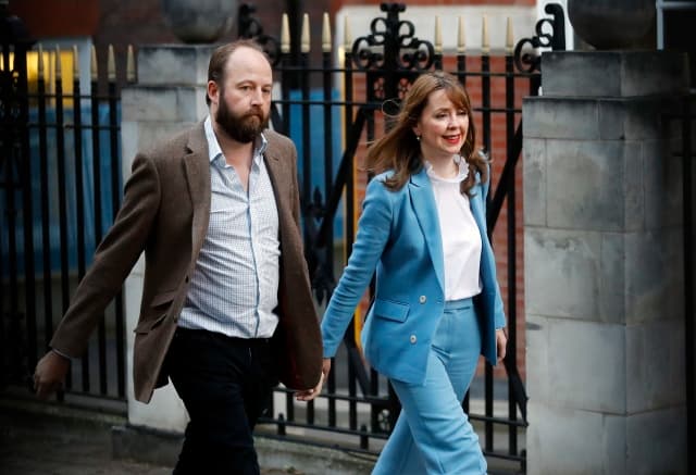 Nick Timothy a Fiona Hillová.