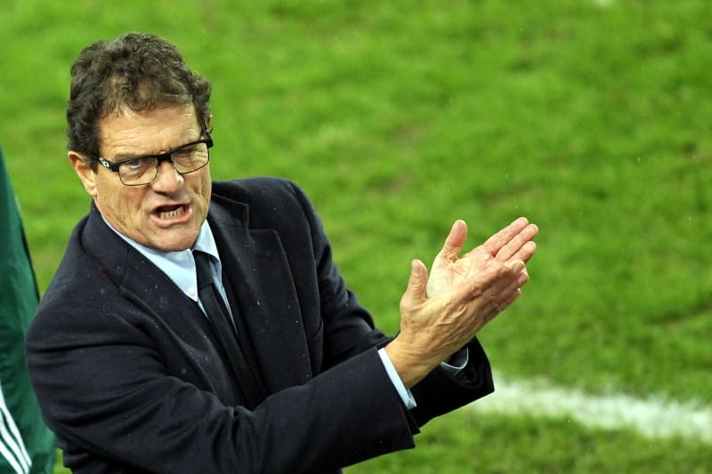 Trenér Fabio Capello. 