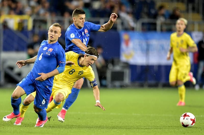 Fotbalisté Slovenska vyhráli and Švédskem 3:0.