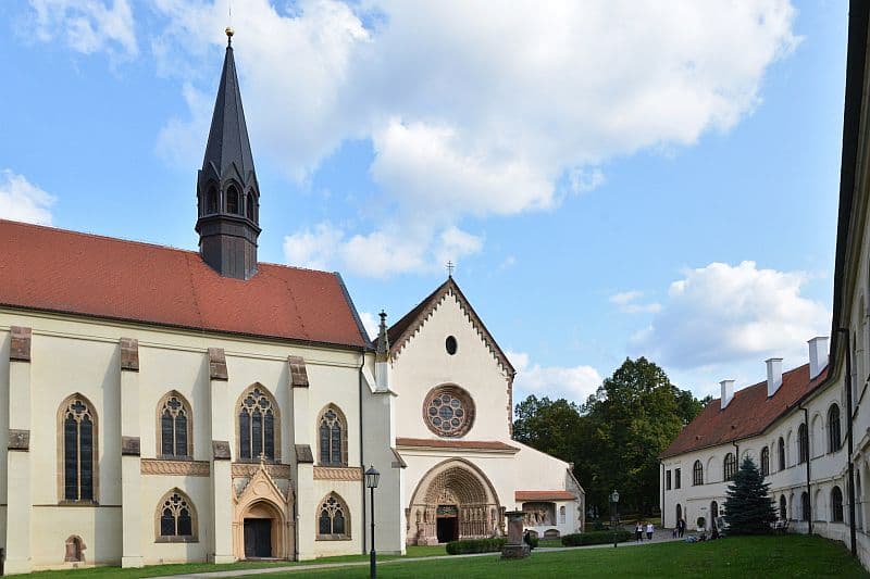 Cisterciácký klášter Porta coeli (Brána nebes) v Předklášteří u Tišnova.