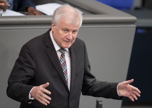 Předseda bavorské Křesťanskosociální unie (CSU) Horst Seehofer.