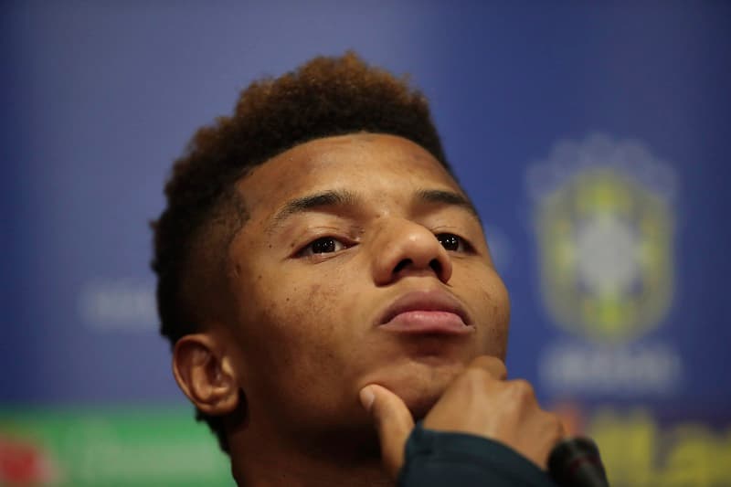 David Neres nezvedl telefon trenérovi brazilské reprezentace.