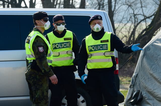 Policie České republiky.