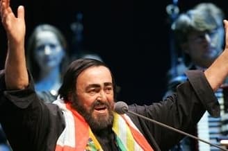 Luciano Pavarotti na koncertu v pražské Sazka Areně