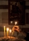 Zapálený oheň na svíčkách symbolizuje zmrtvýchvstání Ježíše Krista, které proběhlo v noci ze soboty na neděli. Neděle, kdy si věřící tento akt připomínají, je pak největším církevním svátkem.
