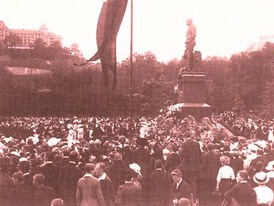 Slavnostní odhalení pomníku císaře Františka Josefa I. v Karlových Varech, 28. srpen 1911. 