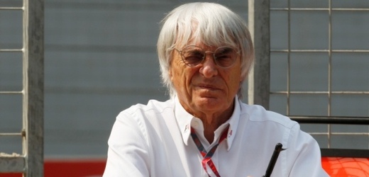 Šéf formule 1 Bernie Ecclestone.