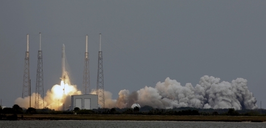 Start rakety Falcon 9, která zamířila na Mezinárodní vesmírnou stanici (ISS).