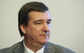 Expert na telekomunikace Jiří Peterka.