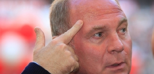 Uli Hoeness spustil vodopád přiznání daňových úniků.