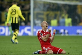 Slavící Arjen Robben.