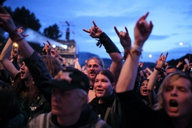 Návštěvníci festivalu uvítali kapelu Lenignrad Cowboys.