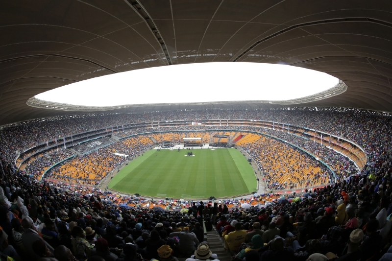 Stadion v jihoafrickém Johannesburgu, který se stal dějištěm pietního ceremoniálu za Mandelu. (Foto: ČTK/AP/Bernat Armangue) 